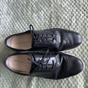 Cole Haan Black Leather dress shoes